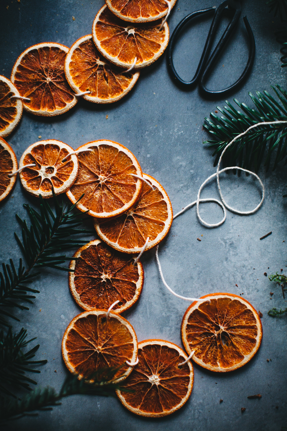 How to Make Dried Orange Slice Garland » Homemade Heather